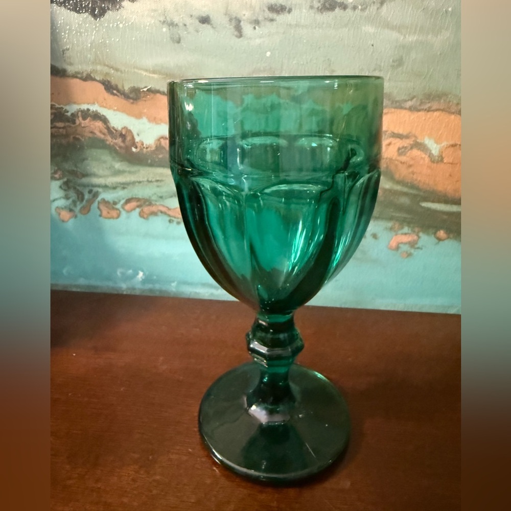 vintage Libbey Duratuff Gibraltar Juniper emerald green water goblet. Madein USA